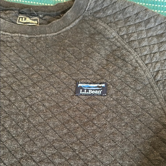 L.L. Bean Men's Dark Gray Quilted Crewneck Sweater - Picture 2 of 7